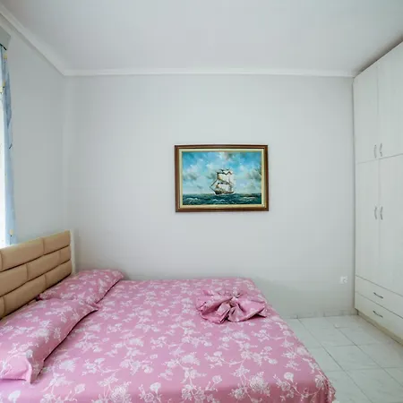 Apartment Estias