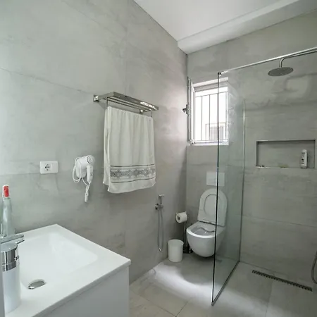 Estias Apartment Sarande