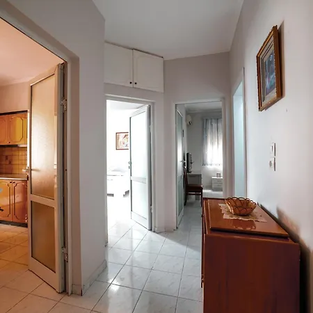 Estias Apartment Sarande
